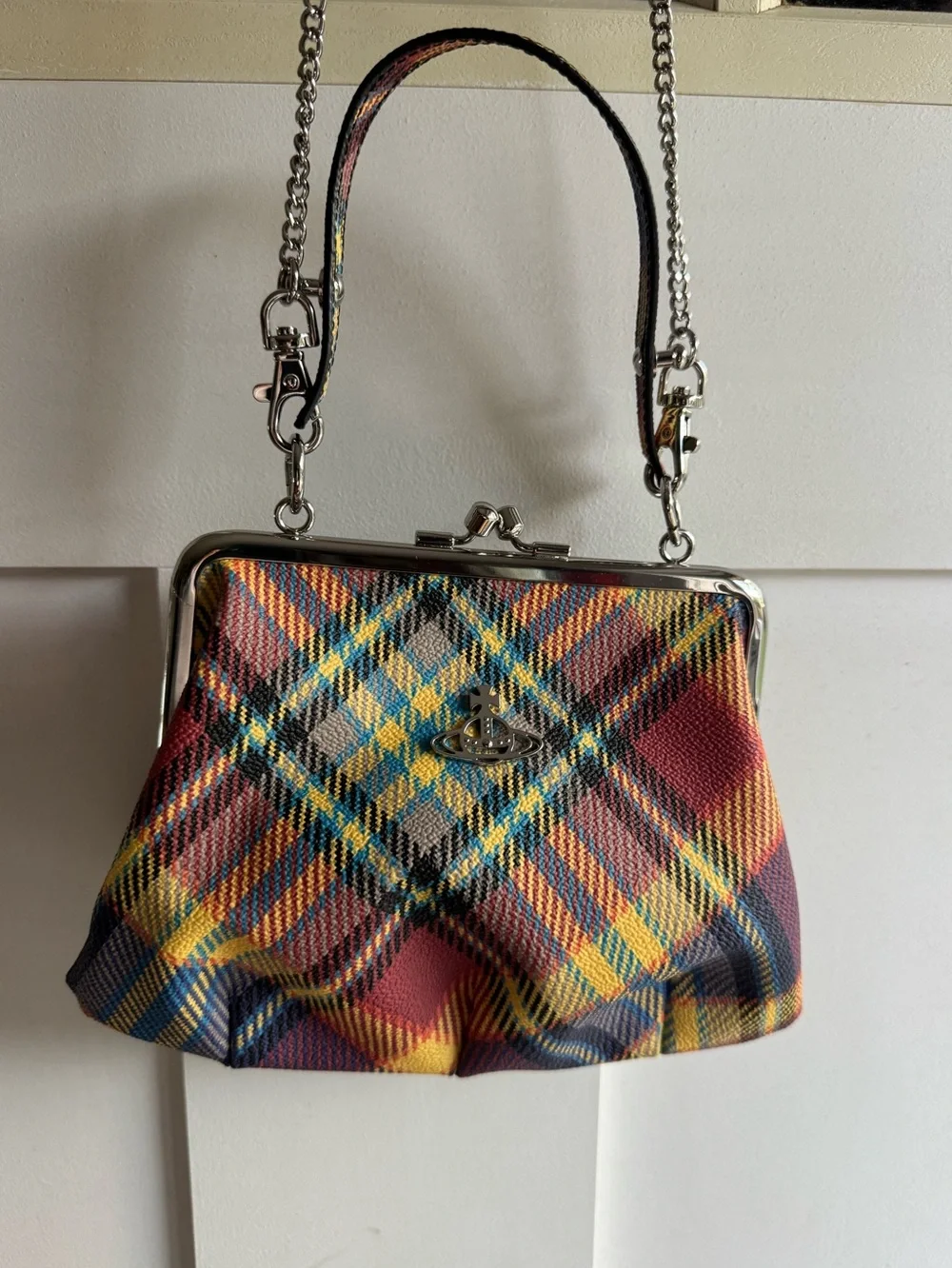 Vivienne Westwood Granny Frame Tartan Plaid Kiss Lock Bag Chain Strap